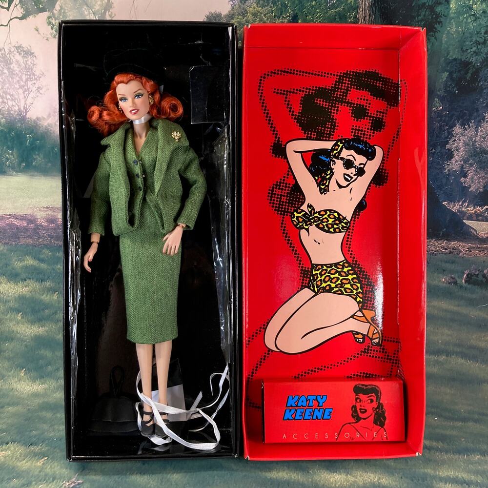 Integrity Toys Katy Keene 12" Winning Number Lucki Red Lorelei #14069 (2015) EUC